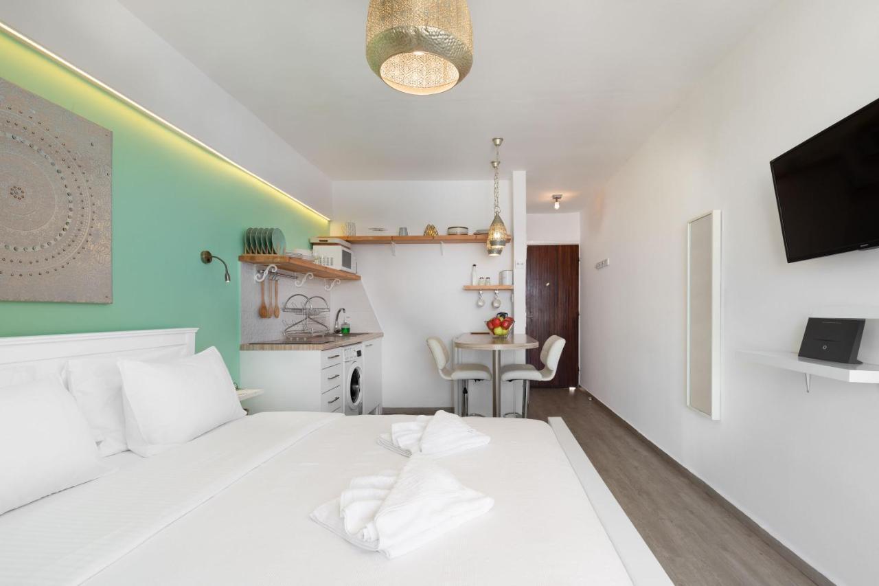 Ferienwohnung Seaside Secret By Blupine Athen Exterior foto