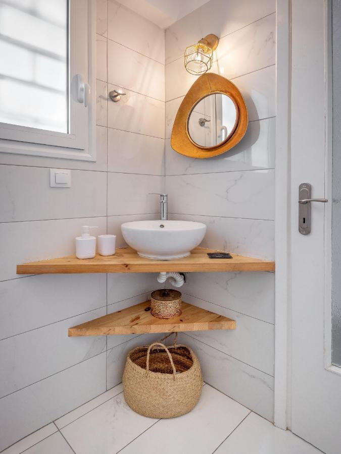 Ferienwohnung Seaside Secret By Blupine Athen Exterior foto